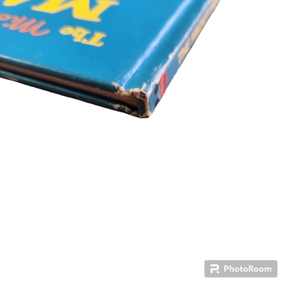 Set of 3 Vtg 1970's Disney Mickey Mouse Books Hardcover - Picture 13 of 14